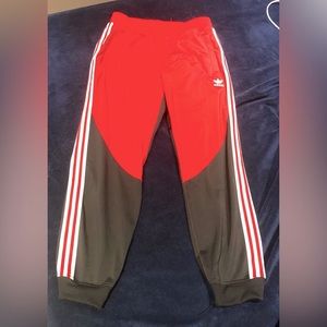 Adidas Men’s Sweatpants/Track pants , Size Medium, Colour Red, Black & White